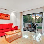 In Albatros Complex 
